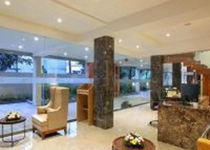 Thrissur 4 Star Hotels