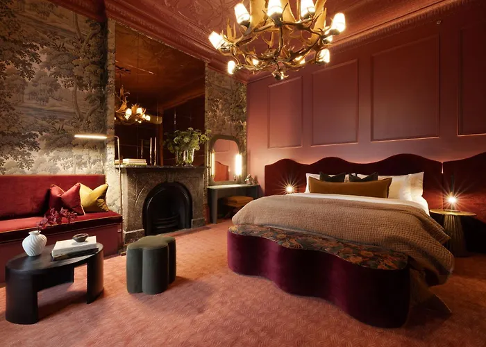 Sydney 4 Star Hotels