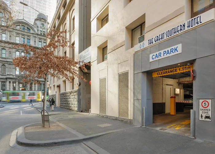 Melbourne 4 Star Hotels