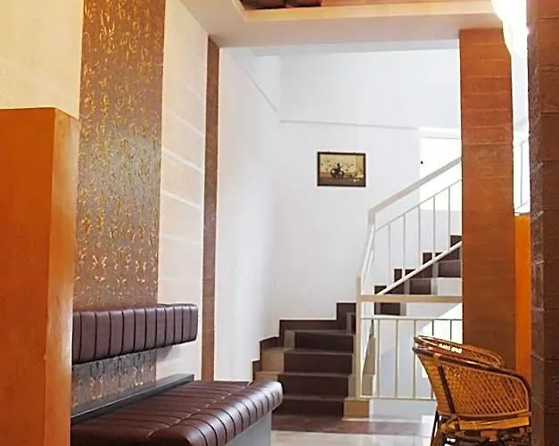 Munnar 4 Star Hotels