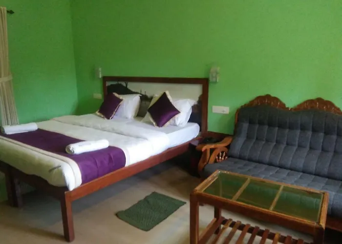 Thekkady 4 Star Hotels